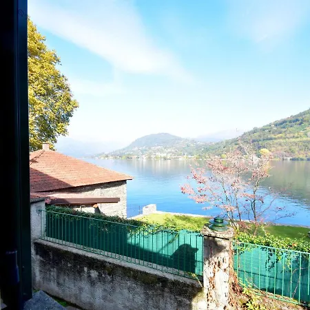 Modern Holiday In Piedmont Italy With Terrace Ξενοδοχείο 4*