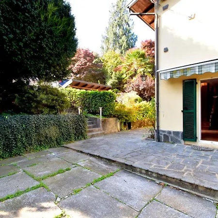 Modern Holiday In Piedmont Italy With Terrace Ξενοδοχείο